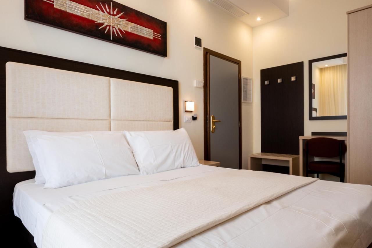 Hotel City Hotel